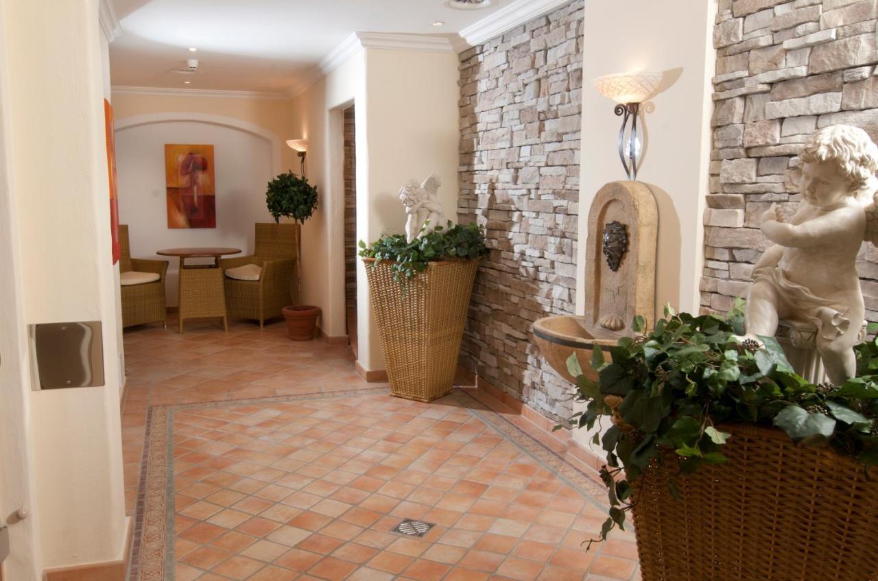 Aparthotel Bergland Soll Bagian luar foto