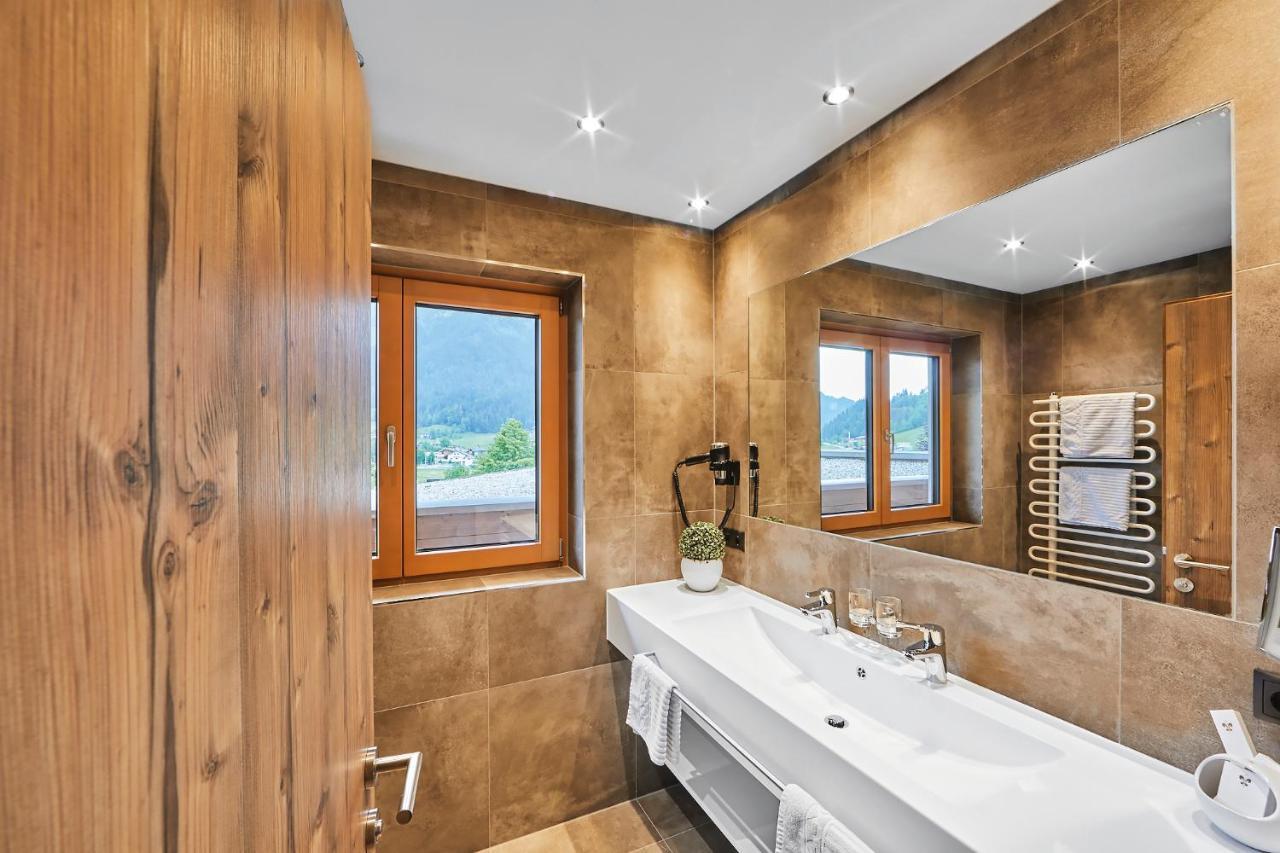Aparthotel Bergland Soll Bagian luar foto