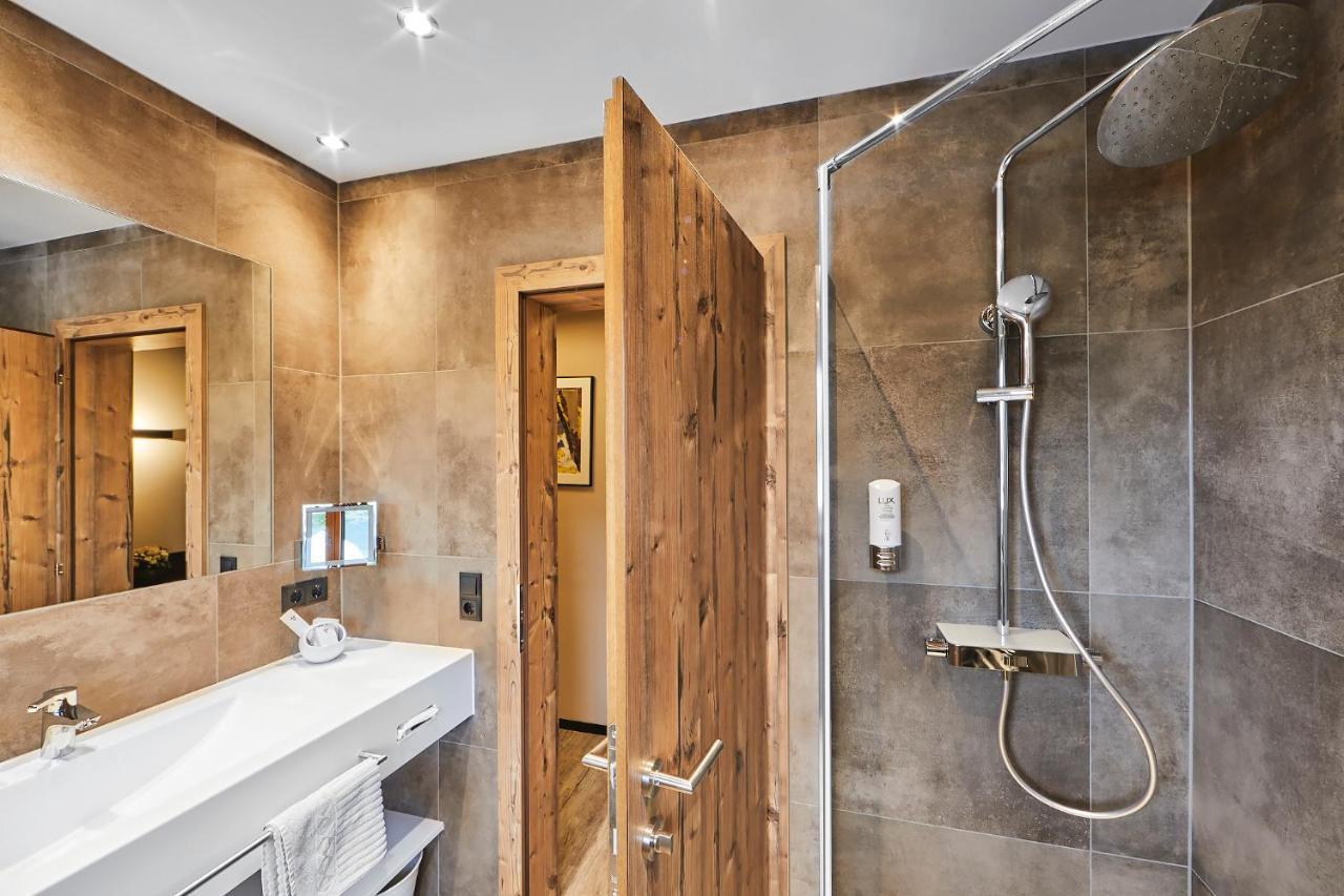 Aparthotel Bergland Soll Bagian luar foto