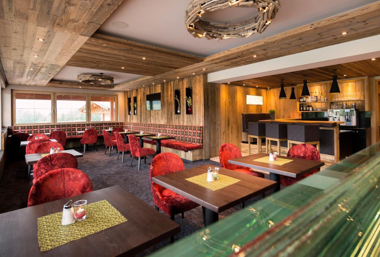 Aparthotel Bergland Soll Bagian luar foto