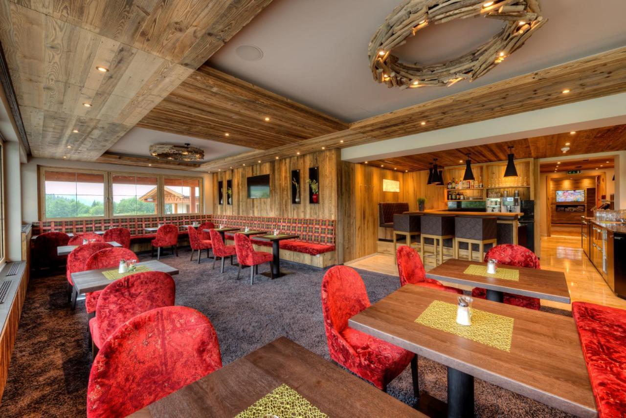 Aparthotel Bergland Soll Bagian luar foto