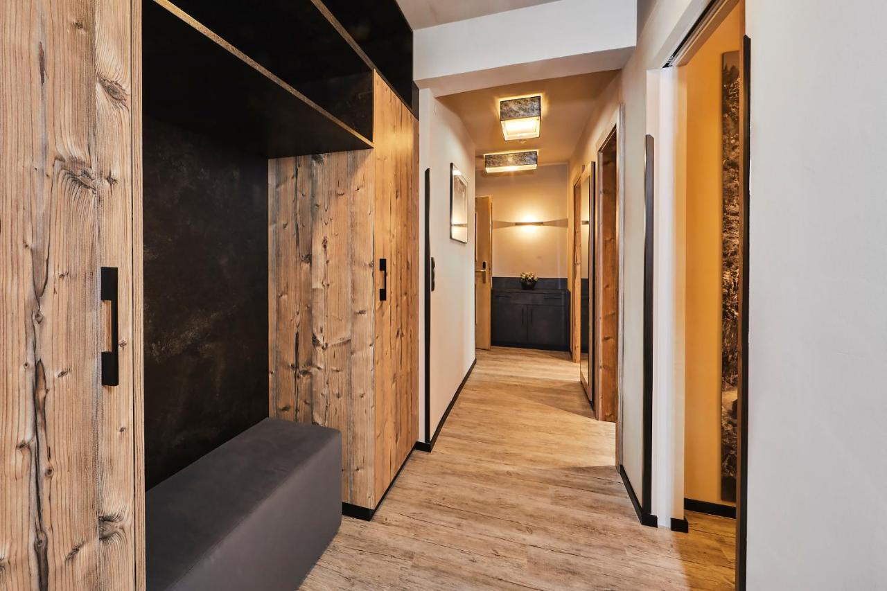 Aparthotel Bergland Soll Bagian luar foto